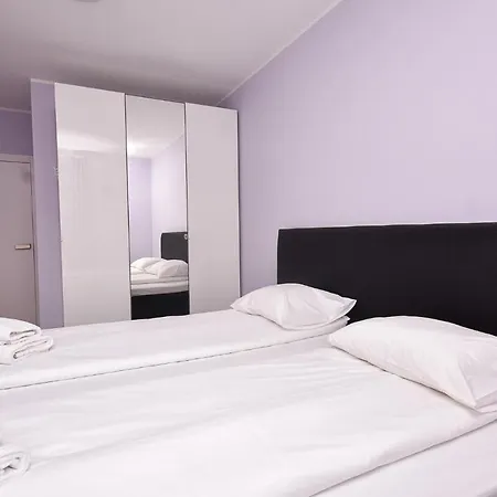 Apartment Rent40 Aura Old Town *