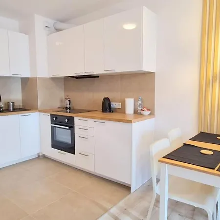 Rent40 Aura Old Town Apartment